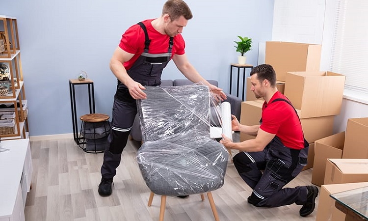 How To Ensure Your Furniture Is Protected When Moving A Long Distance